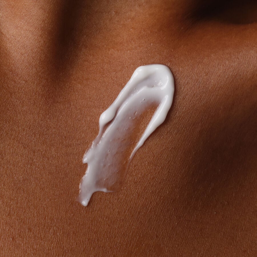 natural-moisturizing-factors-inulin-body-lotion-c7 ORD-Body-Care-Bundles-Brief-NMF-application-shot.jpg