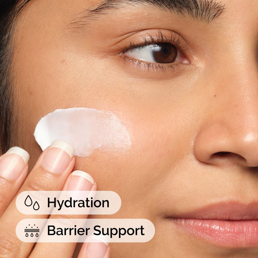 natural-moisturizing-factors-ha-a5 ord-natural-moisturizing-factors-ha-model-application-with-benefits.jpg