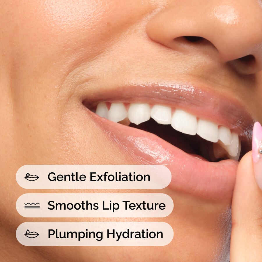 pha-5-exfoliating-lip-serum-y8 ord-pha-5pct-lip-exfoliating-serum-model-application.jpg